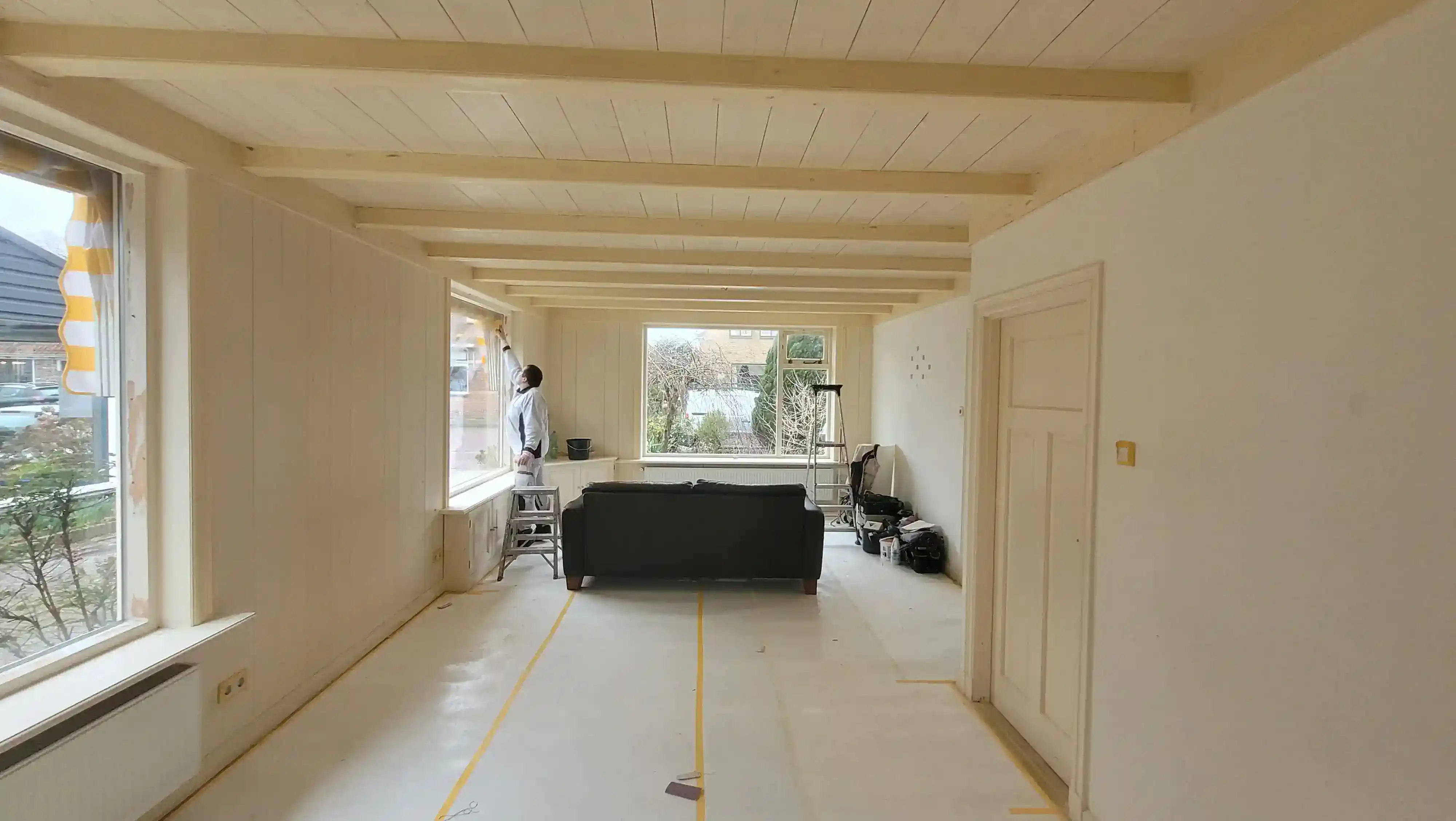 ral kleuren verf schilderen zonder strepen binnenhuis schildertips binnenmuren schilderen Flevoland